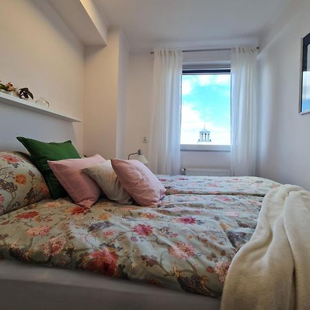 Apartament Wschodni Z Balkonem 4 Osoby Varşovia Exterior foto